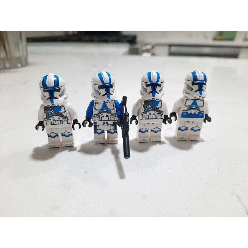 4 Lego Star Wars Clone Wars 501st Clone Heavy Trooper Minifigure
